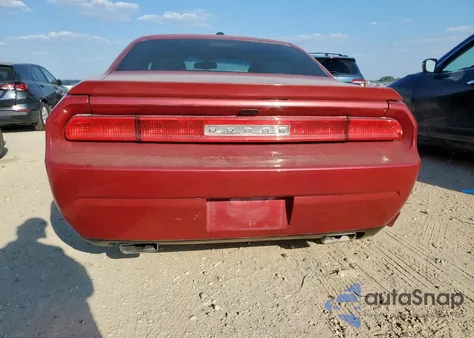 2014 Dodge Challenger Sxt z USA, uszkodzony, nr VIN 2C3CDYAG2EH221263